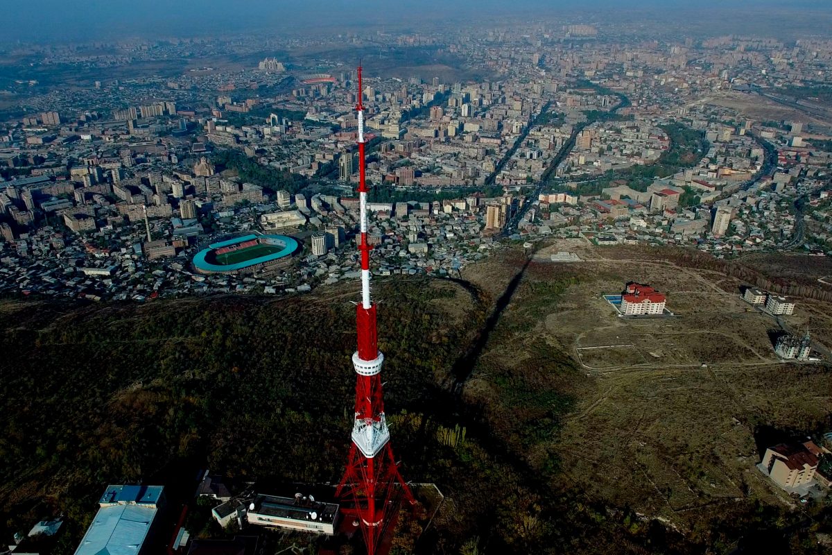Yerevan TV Tower - Емаль ПФ-115 Полісан