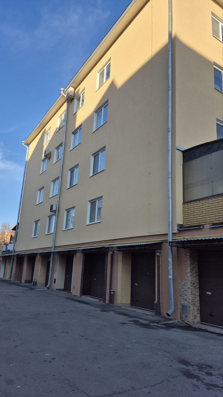 Многоэтажный дом